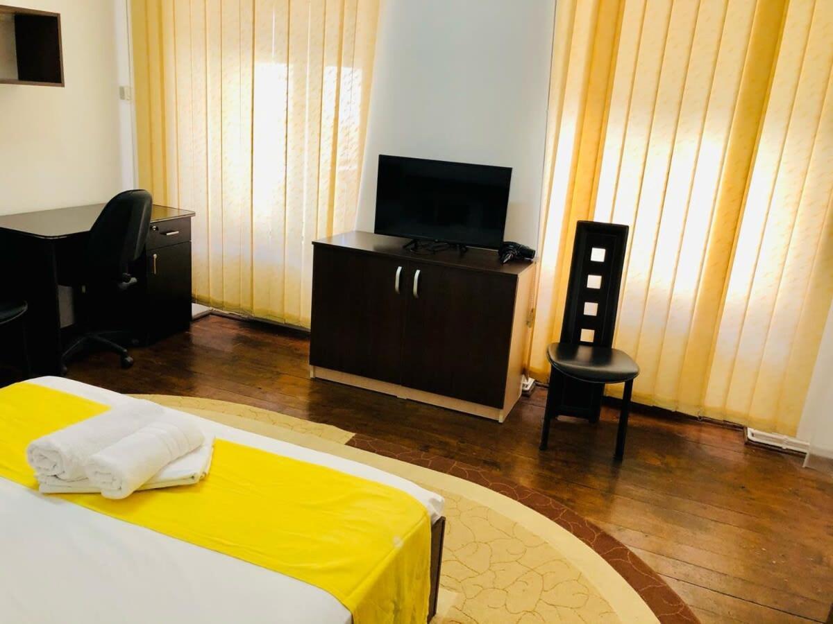 Joy City Stay Unirii19 Timisoara Ngoại thất bức ảnh